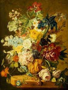 Rozen, Pioenen, Tulpen, Winde, een Iris, Akelei, een Klaproos, Narcissen en Andere Bloemen in een Gesneden Urn op een Stenen Rand