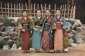 Theehuismeisjes, Japan