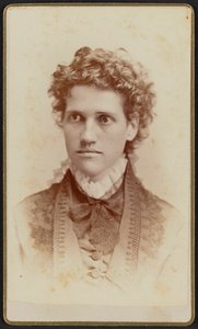 Carte-de-visite portret van Miss Julia J. Thomas, ca. 1875 door Jefferson Beardsley