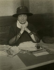 Rachel Crothers, ca. 1905-18 door Jessie Tarbox Beals