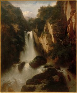 Waterval in de bergen