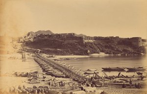 De Brug van boten en Fort, van Khairabad