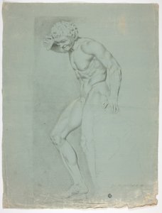 Antiek standbeeld van staande faun met cimbalen