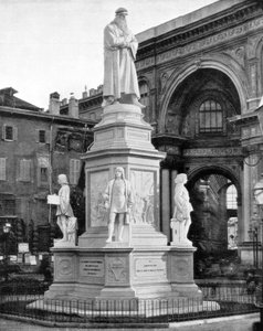 Standbeeld van Leonardo da Vinci, Milaan, Italië