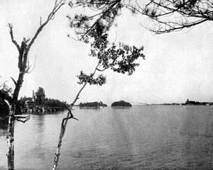 De duizend eilanden, St. Lawrence rivier, Canada, 1893 door John L. Stoddard