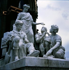 Techniek, beeldengroep van het Albert Memorial, voltooid in 1876