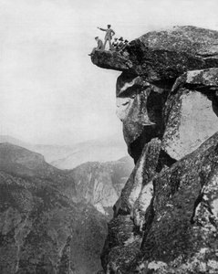 Yosemite-vallei, Californië, ca. 1890 (zw/w foto) door John Lawson Stoddard