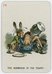 De slaapmuis in de theepot door John Tenniel