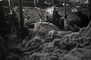 Jutefabriek, Kolkata, India, 2017 (foto) door Jon Nicholson