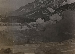 Album "Meine weltkriegs - Erinnerungen South-West Front (Karinthië, Italië, Zuid-Tirol) 31/03/1915-12/11/1918 - Josef Zohles Wenen": bombardementen door Josef Zohles