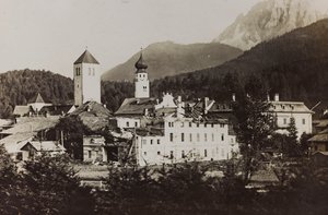 Album "Meine weltkriegs - Erinnerungen South-West Front (Karinthië, Italië, Zuid-Tirol) 31/03/1915-12/11/1918 - Josef Zohles Wenen": uitzicht op Dobbiaco na het bom door Josef Zohles