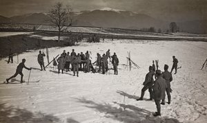 Album "Meine weltkriegs - Erinnerungen South-West Front (Karinthië, Italië, Zuid-Tirol) 31/03/1915-12/11/1918 - Josef Zohles Wenen": soldaten op ski
