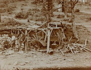 Album "Meine weltkriegs - Erinnerungen South-West Front (Karinthië, Italië, Zuid-Tirol) 31/03/1915-12/11/1918 - Josef Zohles Wien": groep soldaten door Josef Zohles