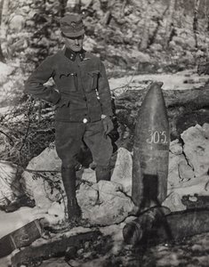 Album "Meine weltkriegs - Erinnerungen South-West Front (Karinthië, Italië, Zuid-Tirol) 31/03/1915-12/11/1918 - Josef Zohles Wien": soldaat met kogel