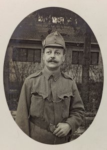 Album "Meine weltkriegs - Erinnerungen Zuidwestfront (Karinthië, Italië, Zuid-Tirol) 31/03/1915-12/11/1918 - Josef Zohles Wien": portret van soldaat door Josef Zohles