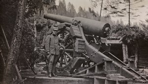 Album "Meine weltkriegs - Erinnerungen Zuidwestfront (Karinthië, Italië, Zuid-Tirol) 31/03/1915-12/11/1918 - Josef Zohles Wien": soldaat met geweer