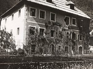 Album "Meine weltkriegs - Erinnerungen Zuidwestfront (Karinthië, Italië, Zuid-Tirol) 31/03/1915-12/11/1918 - Josef Zohles Wien": lagere school Malborghe door Josef Zohles