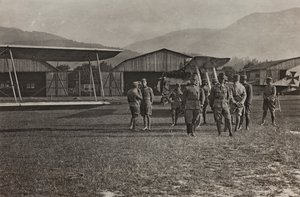 Album "Meine weltkriegs - Erinnerungen South-West Front (Karinthië, Italië, Zuid-Tirol) 31/03/1915-12/11/1918 - Josef Zohles Wenen": vliegveld door Josef Zohles