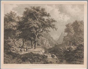 Bergachtig landschap met in het midden een waterval, links een jongen met drie koeien en een hond