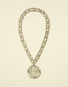 Stadswacht Badge (ambtsketen in gemeentelijke processies) door Joseph Manning