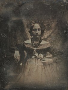 Jonge vrouw met een bloem, ca. 1842 door Joseph Philibert Girault De Prangey