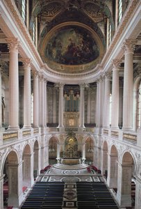 Interieur van de kapel door Jules Hardouin Mansart