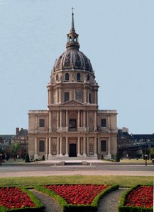 Zuidelijk uitzicht op de koepel van het Hotel des Invalides gerealiseerd door Jules Hardouin Mansart (1646-1708) op een project van Liberal Bruand. 1679-1708 Parijs