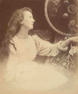 Elaine de Lelie - Dienstmaagd van Astolat, 1874 door Julia Margaret Cameron