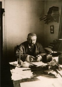 De auteur Alexander Ivanovich Kuprin (zwart-wit foto) door Karl Karlovich Bulla