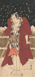 Onoe Matsusuke als man gewapend met een zwaard, staand in de sneeuw voor een hek door Katsukawa Shunko