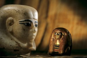Masker voor ingewanden en Canopische stop voor Tjuya; KV 46; Vallei der Koningen; regering van Amenhotep III