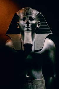 Thutmosis III, standbeeld, Luxor Museum, Egypte, Nieuwe Koninkrijk
