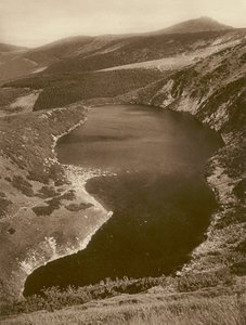 Der grosse Teich und die Schneekoppe (Riesengebirge)