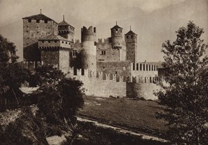 Italië: Castello Fenis, Val d