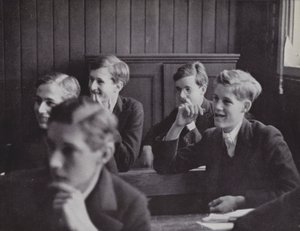 De lichtere kant van het leren, een afdeling in Nieuwe Scholen, Eton door Laszlo Moholy Nagy