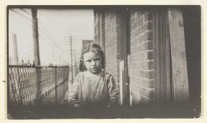 Lilie Stainers, 7 jaar oud. Atlanta, Georgia door Lewis Wickes Hine