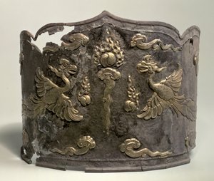 Zilveren en gedeeltelijk vergulde keizerlijke kroon, Liao-dynastie, 10e-11e eeuw door Liao Dynasty Chinese School