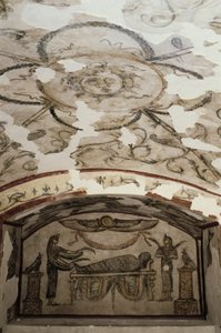 Catacomben van Kom-esh-Shuqafa, interieur van het hypogeum van Tardan door Unbekannt Unbekannt