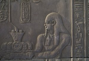 Reliëf dat een schenker afbeeldt, Tempel van Kom Ombo, Egypte, Egyptische beschaving, Ptolemaeïsche dynastie, 2e-1e eeuw v.Chr. door Unbekannt Unbekannt