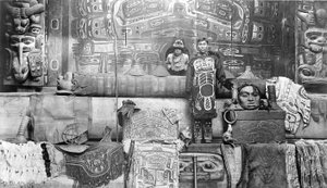 Een huis van een Alaskaanse Indiaanse stamhoofd, 1897