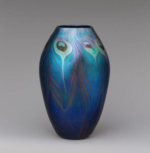 Vaas, c.1900 (favrile glas) door Louis Comfort Tiffany