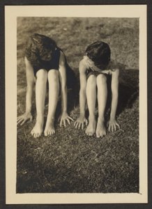 [Armen en benen]. door Louis Fleckenstein