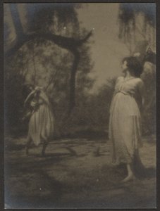 [Dansers in de tuin]. door Louis Fleckenstein
