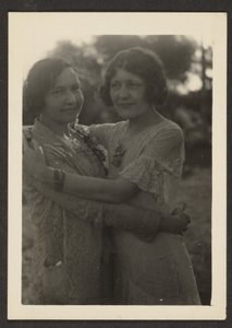 [Fleckenstein Sisters].