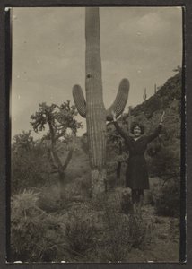 [Florence en Cactus]. door Louis Fleckenstein