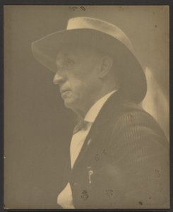 Portret van een man met een Stetson