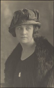 [Portret van een vrouw met Cameospeld].