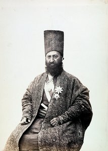 Een man in traditionele kleding. Iran