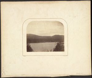 [Landschap met meer] door Mathew B. Brady