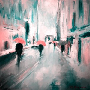 Roze paraplu’s in een regenachtige straat door Matthys Moss